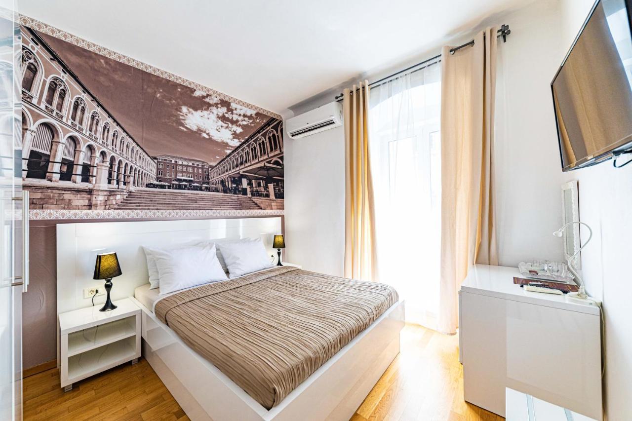 Riva City Rooms Split Extérieur photo