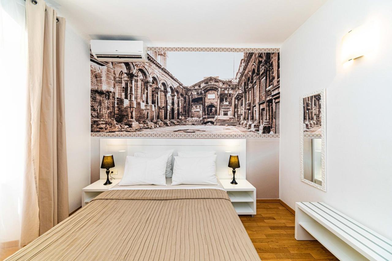 Riva City Rooms Split Extérieur photo