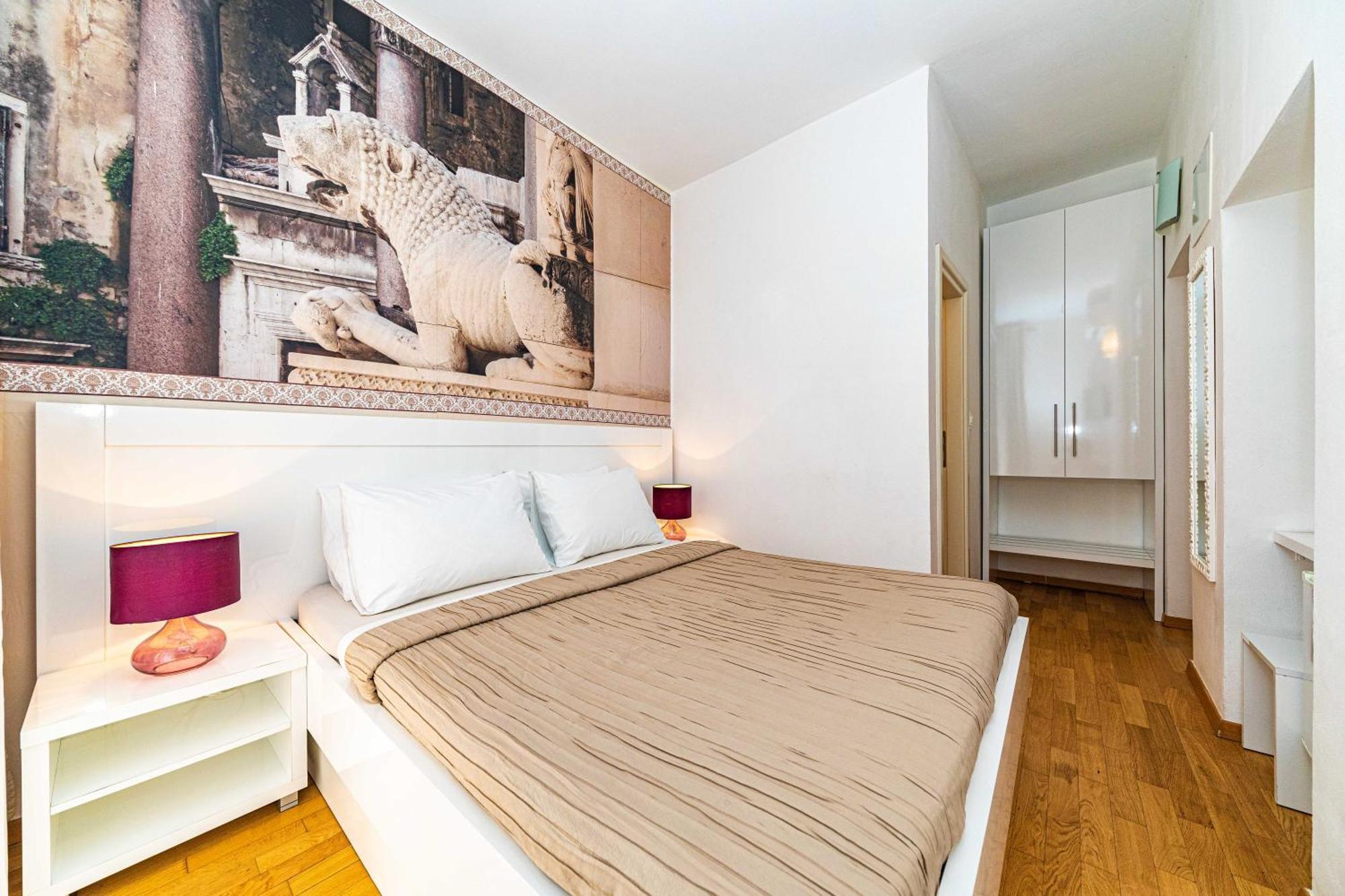Riva City Rooms Split Chambre photo