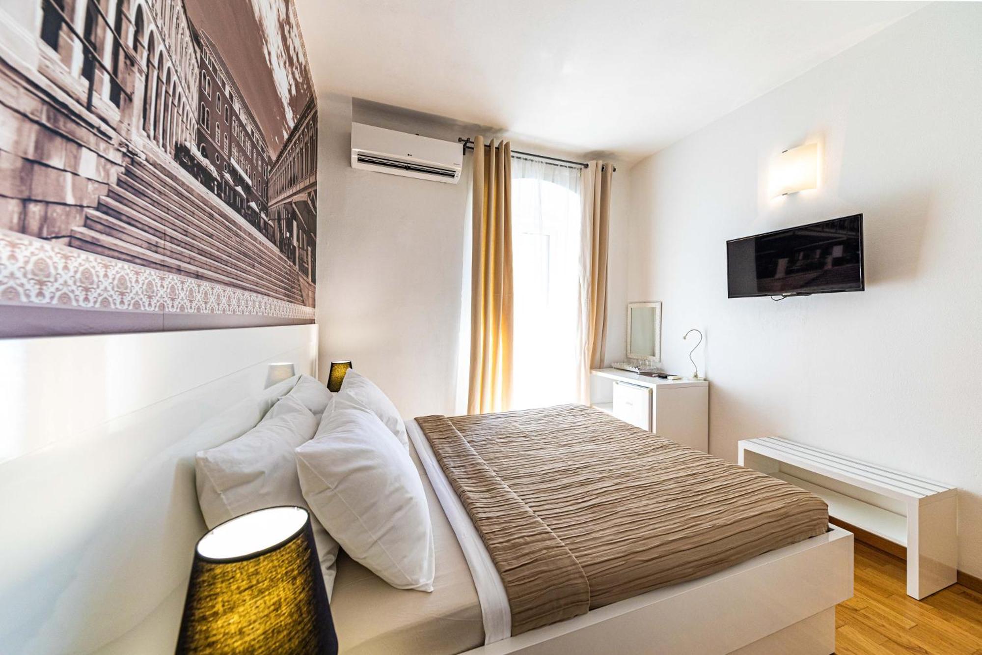 Riva City Rooms Split Chambre photo
