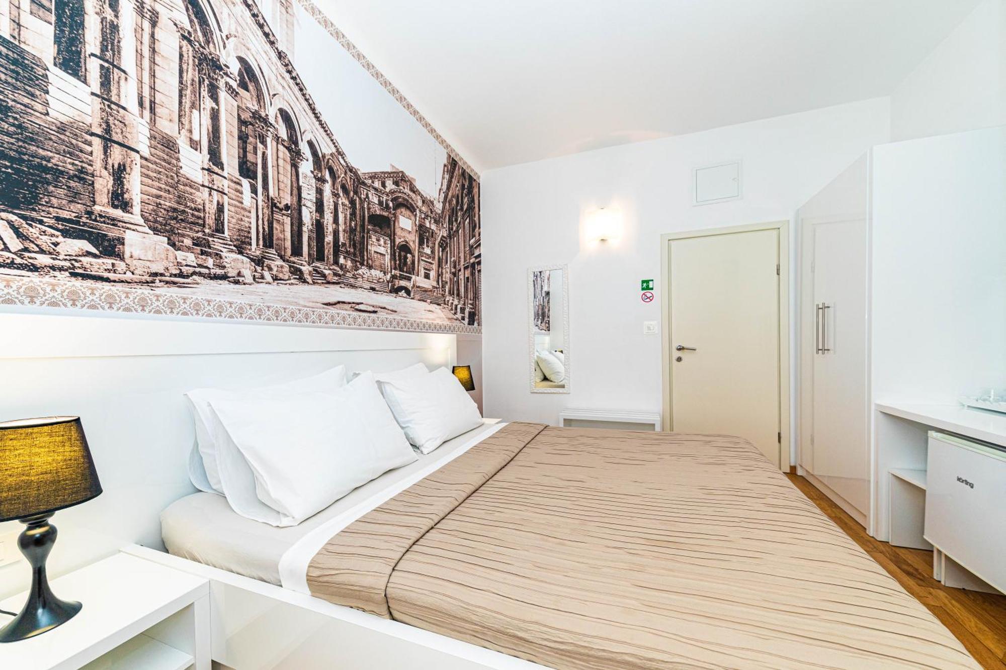 Riva City Rooms Split Chambre photo