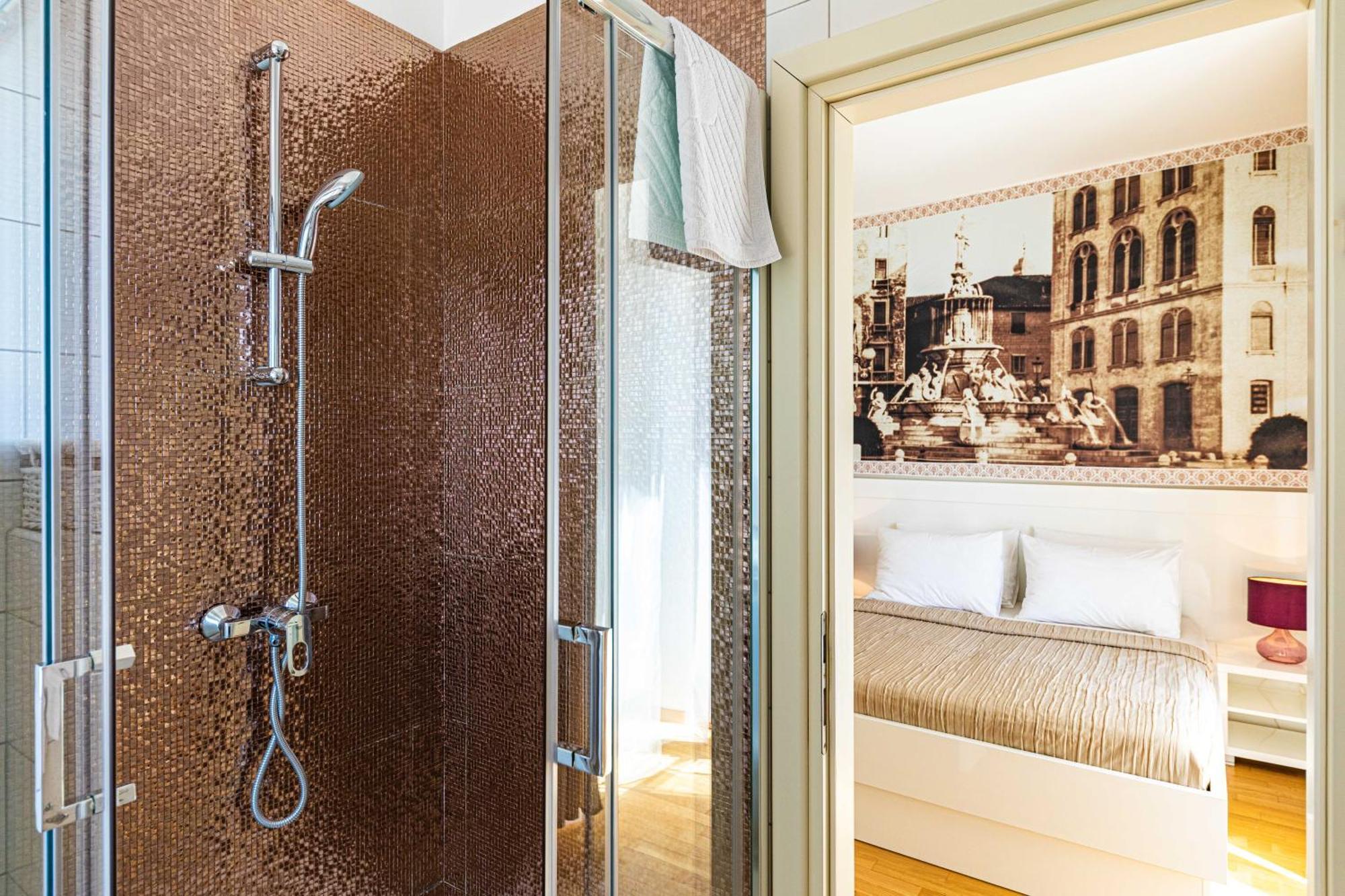 Riva City Rooms Split Chambre photo